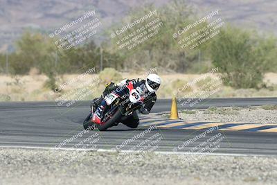 media/Oct-30-2025-Racers Edge (Thu) [[dabbdaf680]]/3-B Group/Session 5 (Turn 6)/